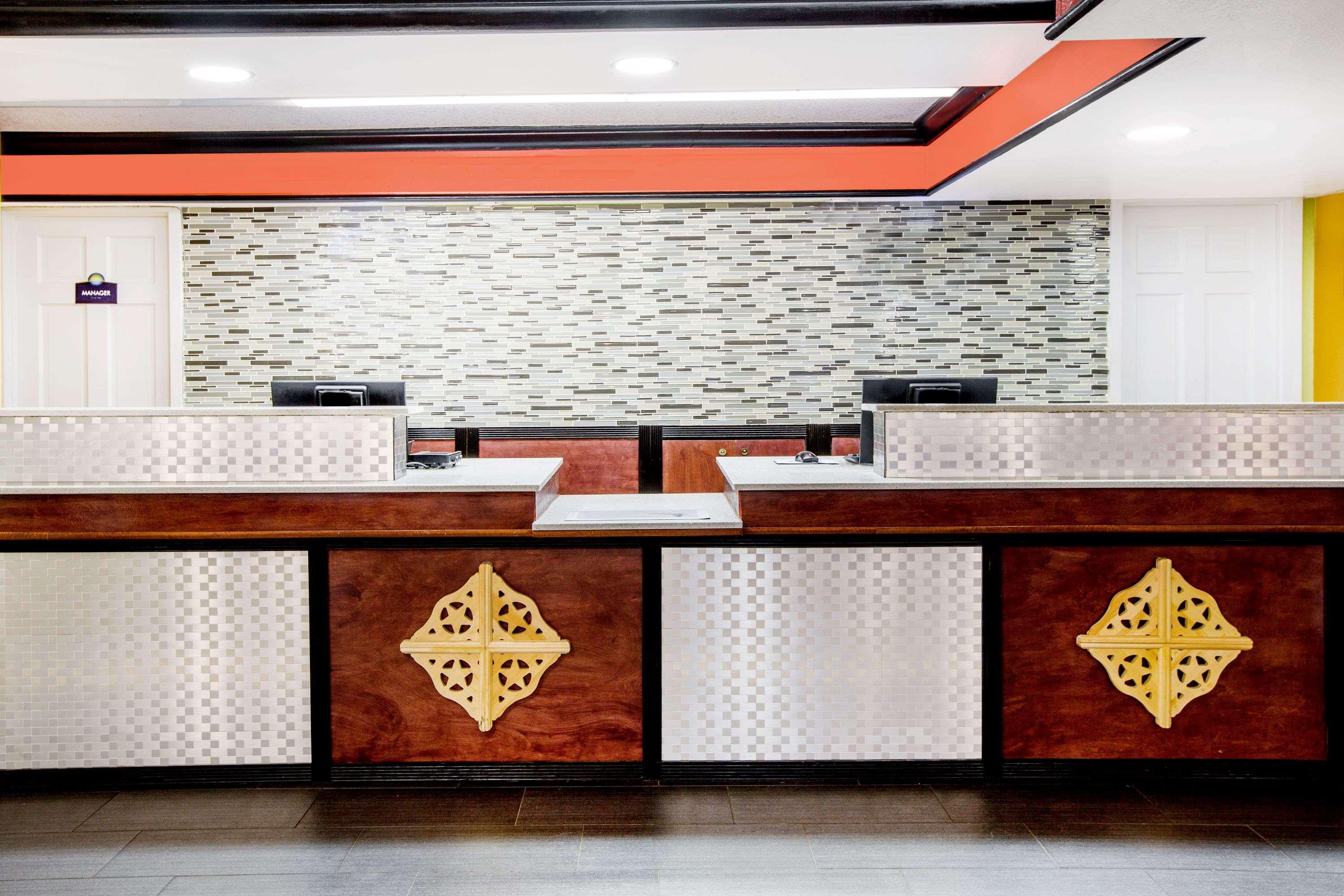 Days Inn By Wyndham Little Rock/Medical Center Экстерьер фото